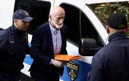 Od bureka do hiljada evra: Kako je kum pomagao Katnića, bivši glavni tužilac finansiran iz privatnih džepova